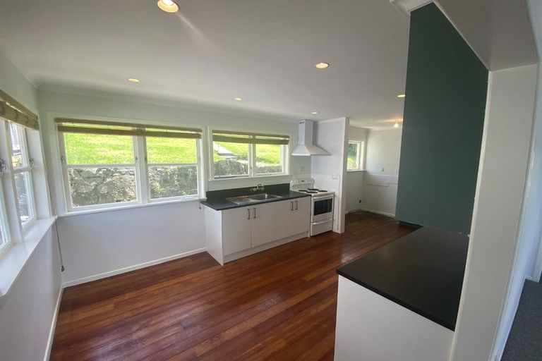Photo of property in 87 Miramar North Road, Miramar, Wellington, 6022