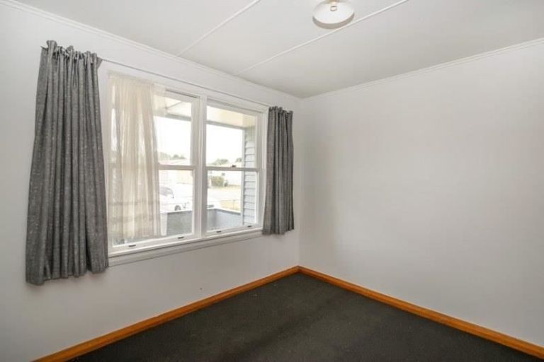 Photo of property in 1 Renwick Street, Seddon, 7210