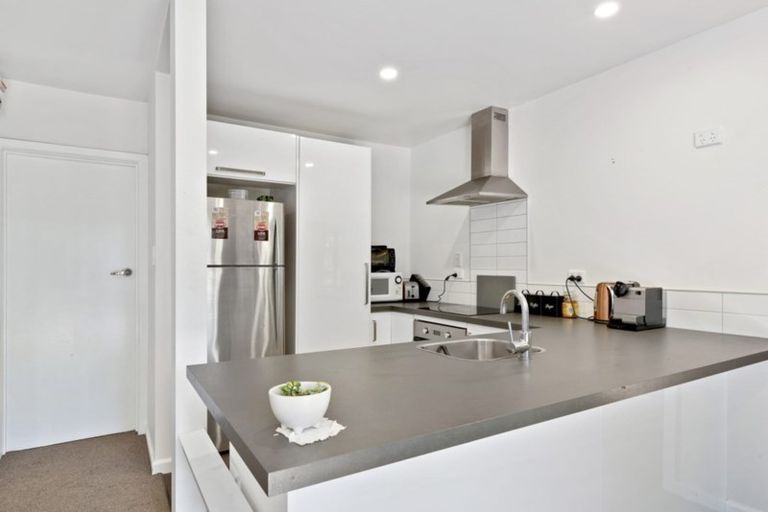 Photo of property in 69 Boston Avenue, Hornby, Christchurch, 8042