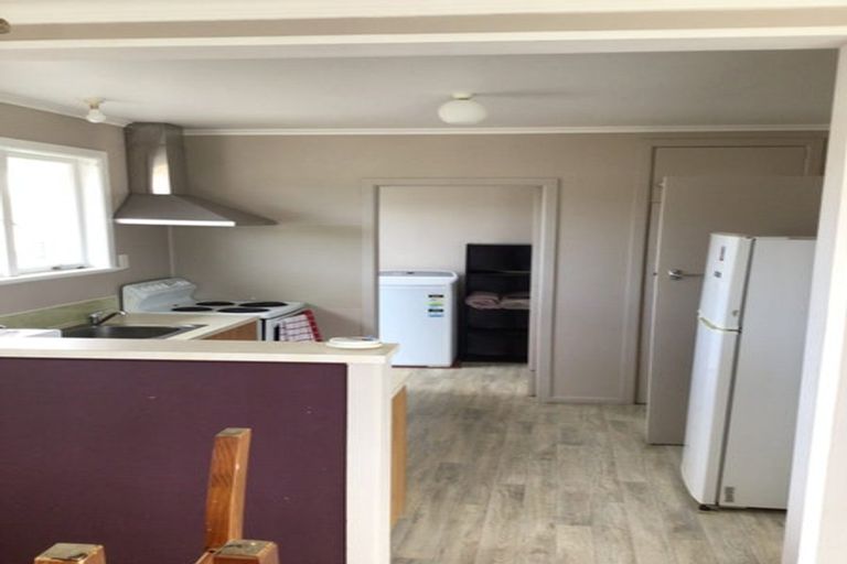 Photo of property in 1/148 Ngatai Road, Otumoetai, Tauranga, 3110