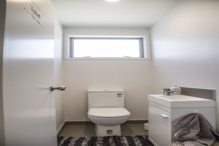 Photo of property in 56a Reynella Drive, Massey, Auckland, 0614