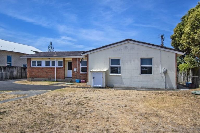 Photo of property in 82 Bream Bay Drive, Ruakaka, 0116