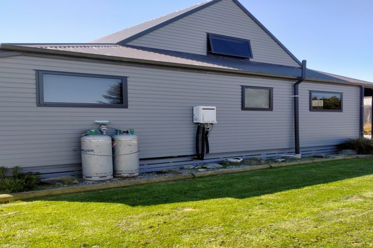 Photo of property in 15 Helena Street, Lumsden, 9730