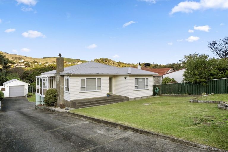 Photo of property in 47 Rawhiti Road, Pukerua Bay, 5026