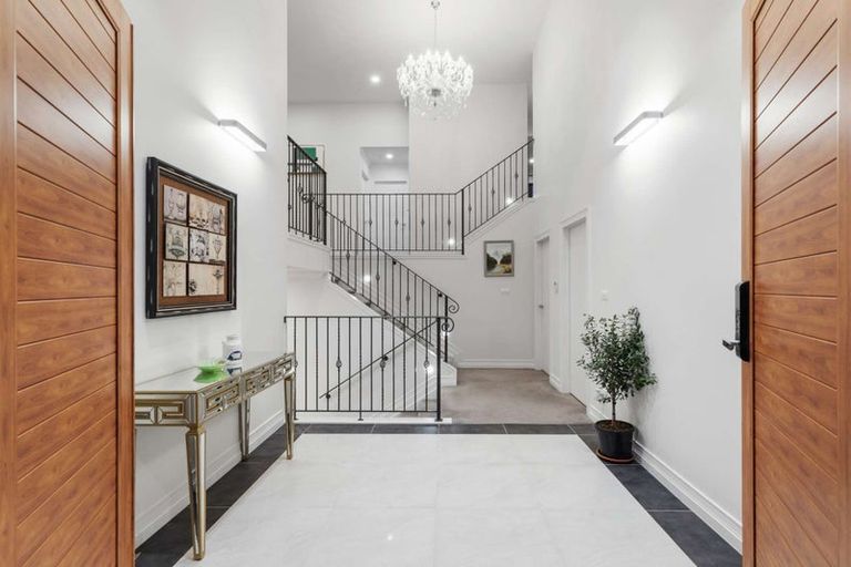 Photo of property in 5 Kingfisher Road, Silverdale, 0932