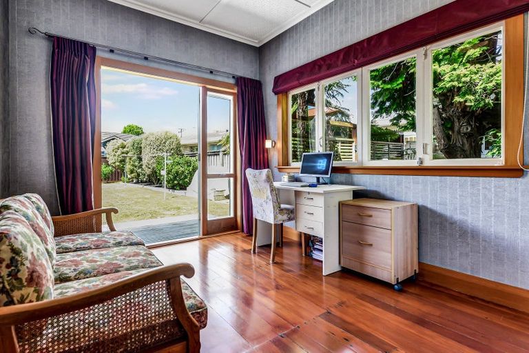 Photo of property in 24 Naylor Street, Hamilton East, Hamilton, 3216