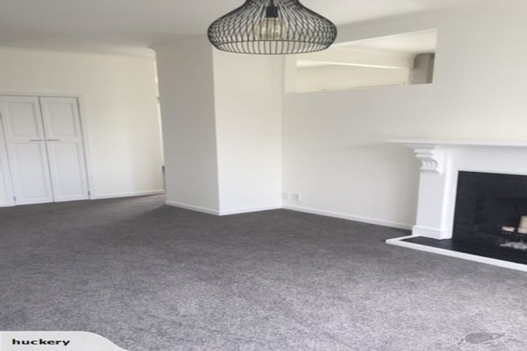 Photo of property in 27 Coates Street, Tawa, Wellington, 5028