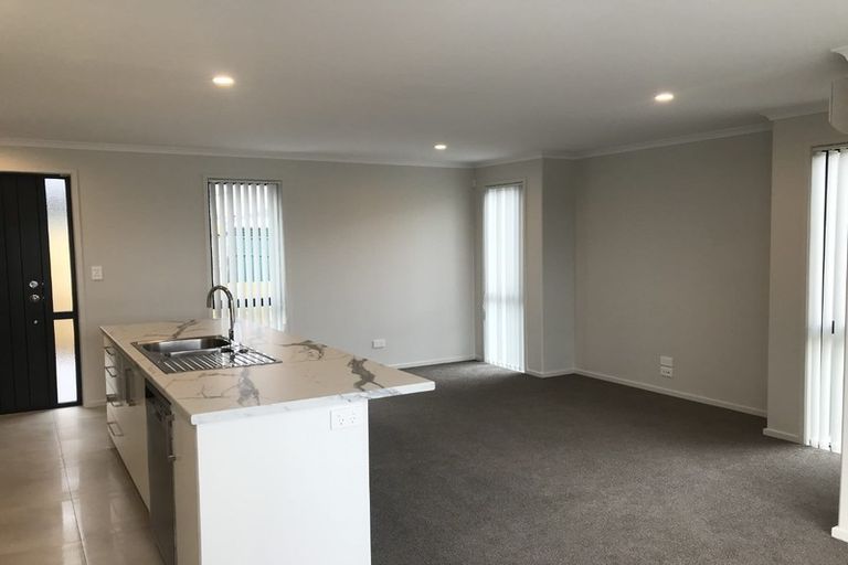 Photo of property in 83 Union Drive, Papamoa, 3118