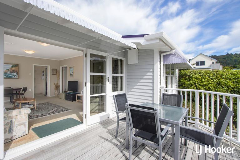 Photo of property in 1 Hinemoa Road, Waihi Beach, 3611