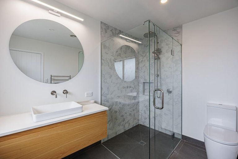 Photo of property in 31 Hikawera Drive, Frimley, Hastings, 4120