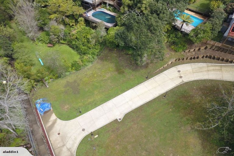 Photo of property in 42a Colmar Road, Mellons Bay, Auckland, 2014