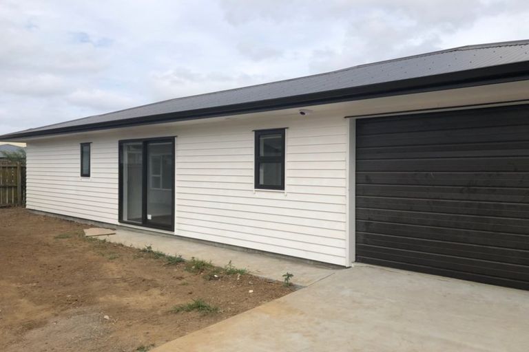 Photo of property in 10a Cornwall Road, Lyttelton, 8082