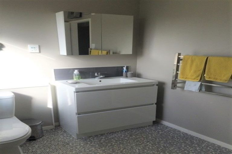 Photo of property in 57c Raumati Road, Raumati Beach, Paraparaumu, 5032