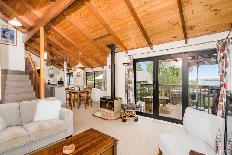 Photo of property in 36 Moorgreen Heights, Torbay, Auckland, 0630