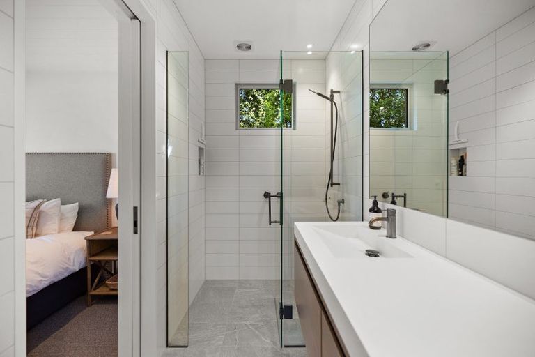 Photo of property in 3/188 Domain Road, Speargrass Flat, Queenstown, 9371