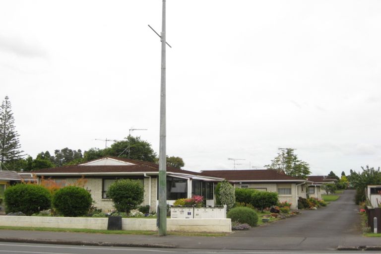 Photo of property in 69g Queen Street, Pukekohe, 2120