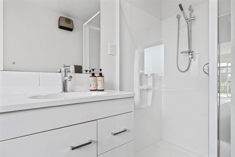 Photo of property in 6 Hardwell Way, Rolleston, 7615