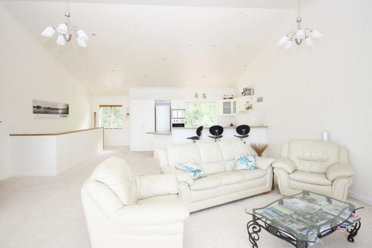 Photo of property in 2c The Esplanade, Tairua, 3508