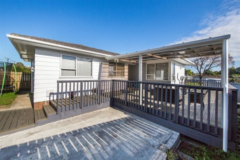 Photo of property in 8 Daphne Road, Papatoetoe, Auckland, 2025
