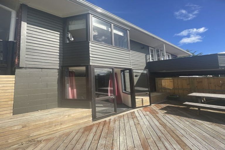 Photo of property in 3/65 Jaemont Avenue, Te Atatu South, Auckland, 0610