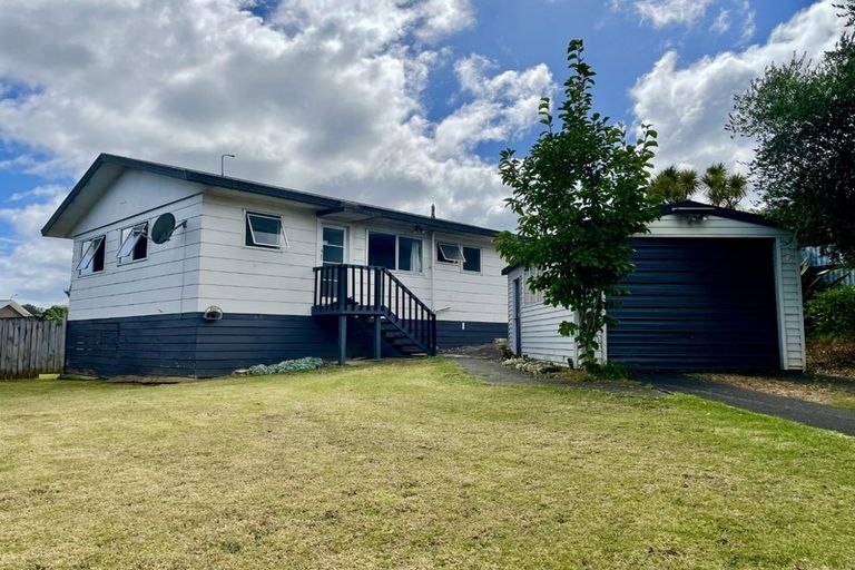 Photo of property in 10 Ariki Place, Red Hill, Papakura, 2110