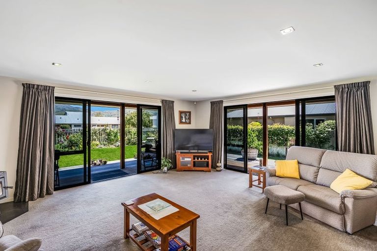 Photo of property in 13 Fenwick Crescent, Cromwell, 9310