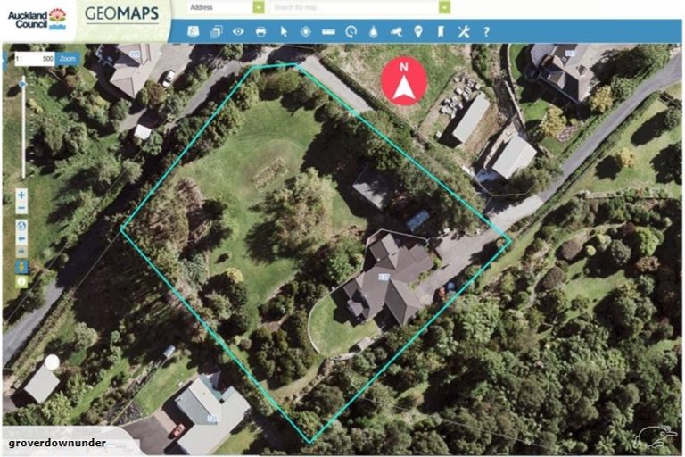 Photo of property in 327 Kaipara Road, Papakura, 2582