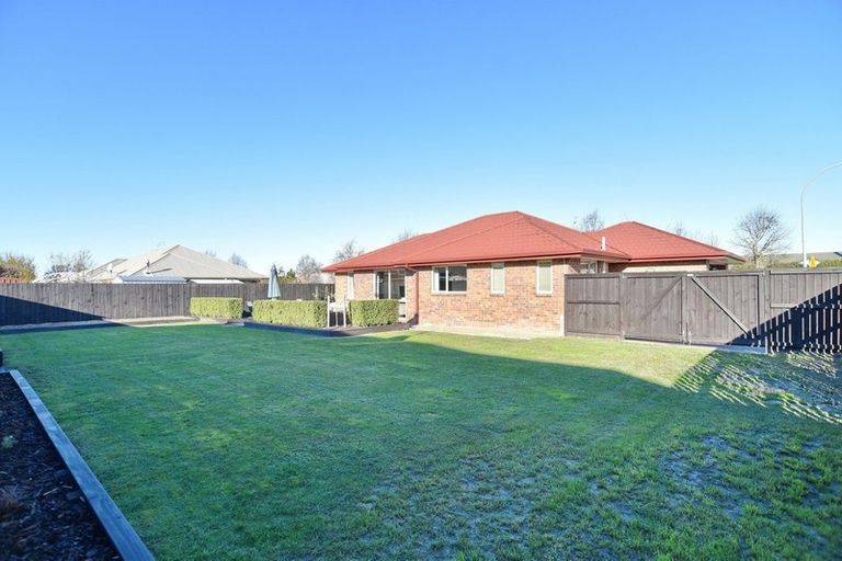 Photo of property in 90 Charles Street, Rangiora, 7400