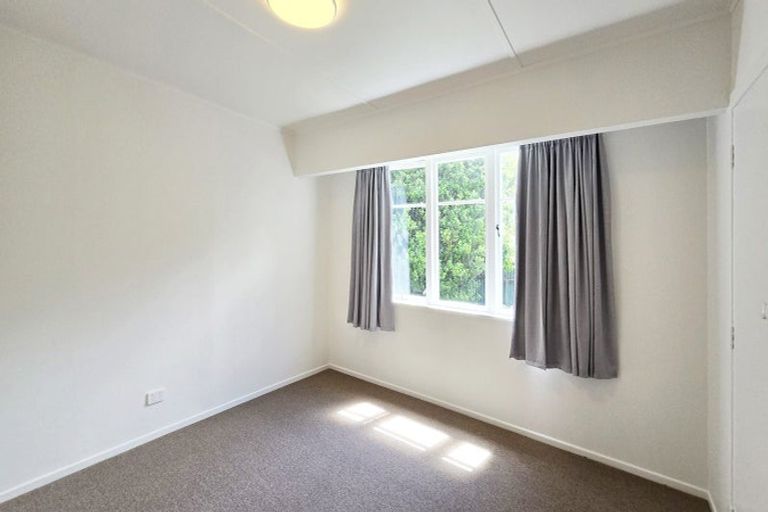 Photo of property in 10 Cornwall Road, Taradale, Napier, 4112