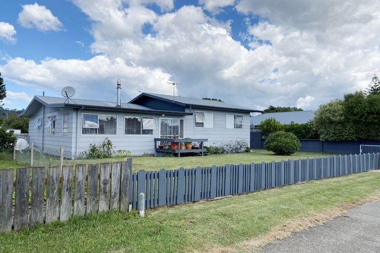 Photo of property in 3 Nicholas Avenue, Whitianga, 3510