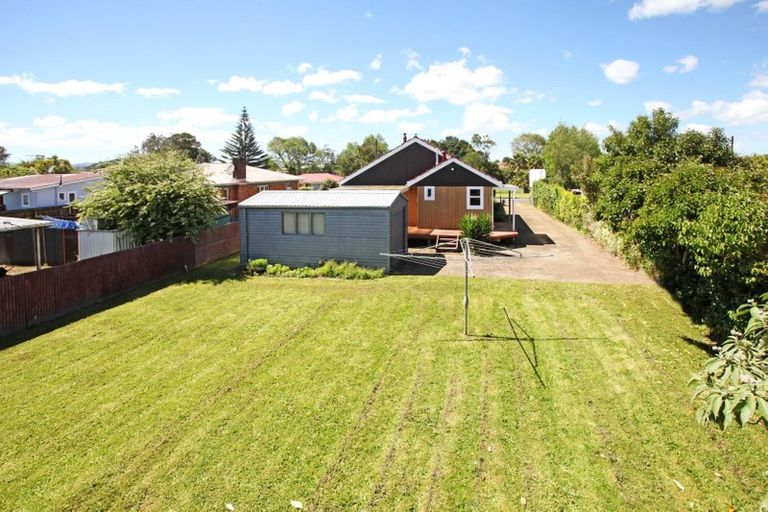 Photo of property in 6 Freyberg Crescent, Pukekohe, 2120