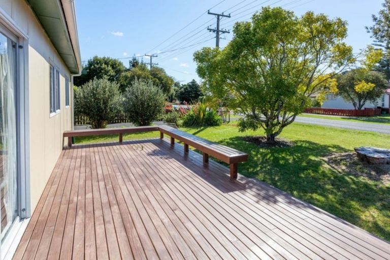 Photo of property in 60 Captain Cook Road, Cooks Beach, Whitianga, 3591