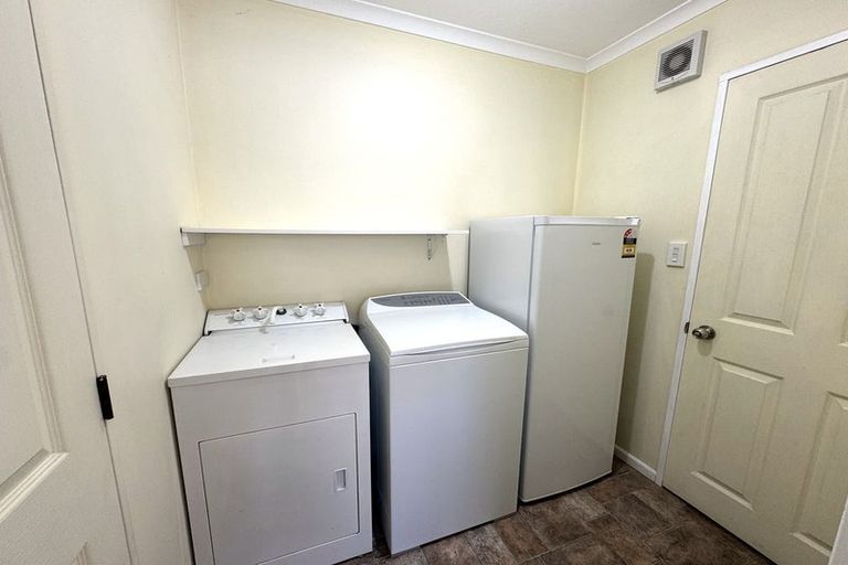 Photo of property in 67a Charlotte Street, Balclutha, 9230