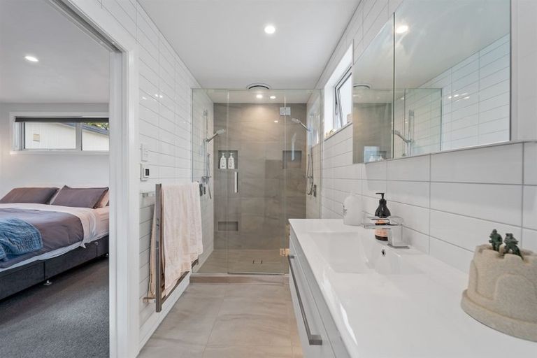 Photo of property in 640 Whangaparaoa Road, Stanmore Bay, Whangaparaoa, 0932