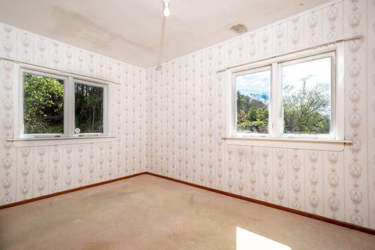 Photo of property in 93 Tanekaha Road, Titirangi, Auckland, 0604