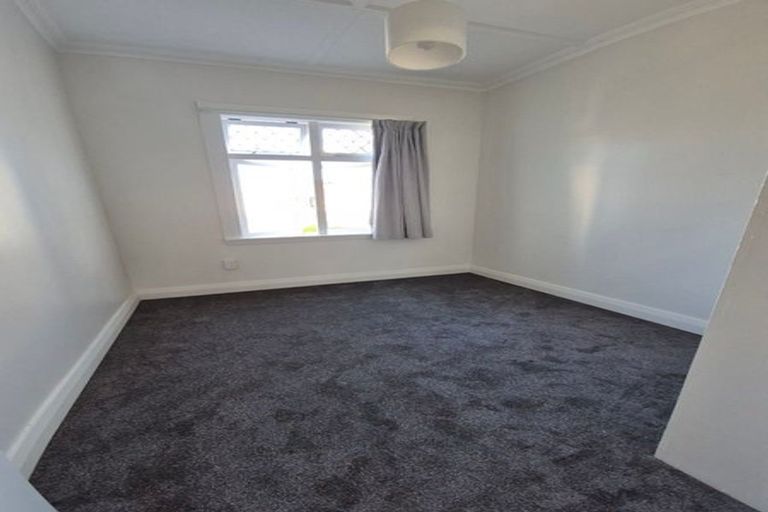 Photo of property in 24 Stone Street, Miramar, Wellington, 6022