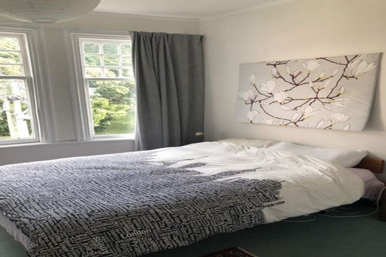 Photo of property in 15 Glenbervie Terrace, Thorndon, Wellington, 6011