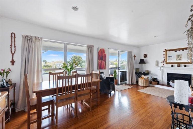 Photo of property in 56 Sherwood Street, Bellevue, Tauranga, 3110