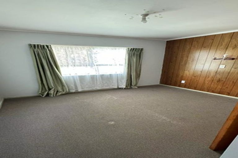 Photo of property in 111 Royal Road, Massey, Auckland, 0614
