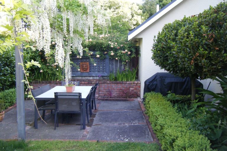 Photo of property in 6 Reynolds Road, Havelock North, 4130