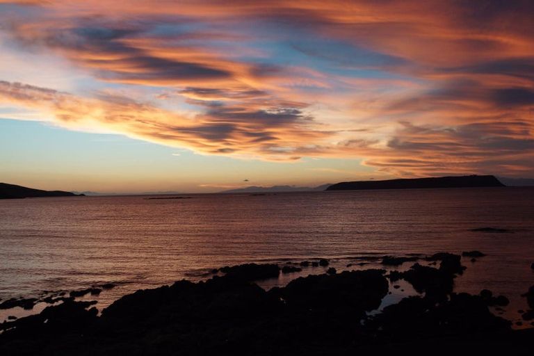 Photo of property in 19 Moana Road, Plimmerton, Porirua, 5026