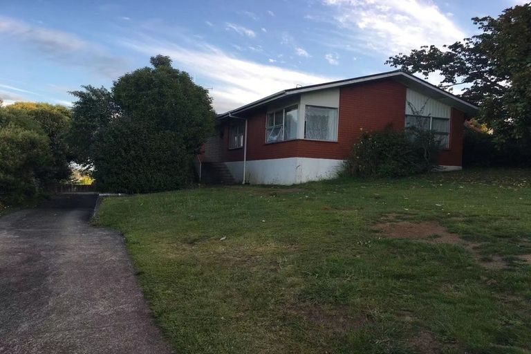 Photo of property in 19 Russleigh Drive, Dinsdale, Hamilton, 3204