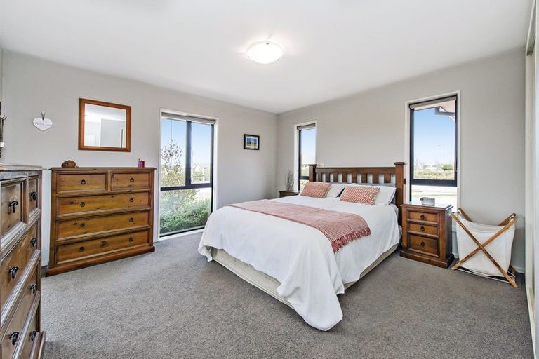 Photo of property in 42 Quartz Drive, Rolleston, 7614