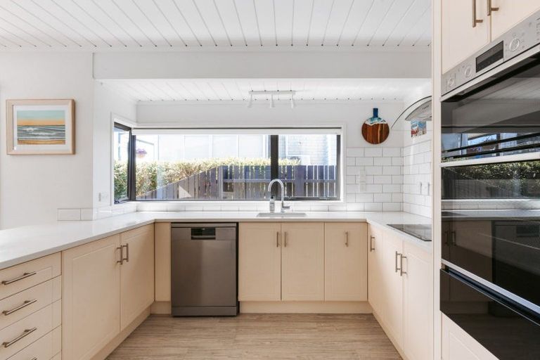 Photo of property in 420a Oceanbeach Road, Mount Maunganui, 3116