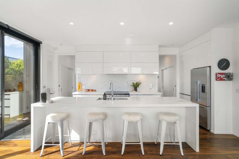 Photo of property in 33 Oceanair Drive, Pauanui, Hikuai, 3579