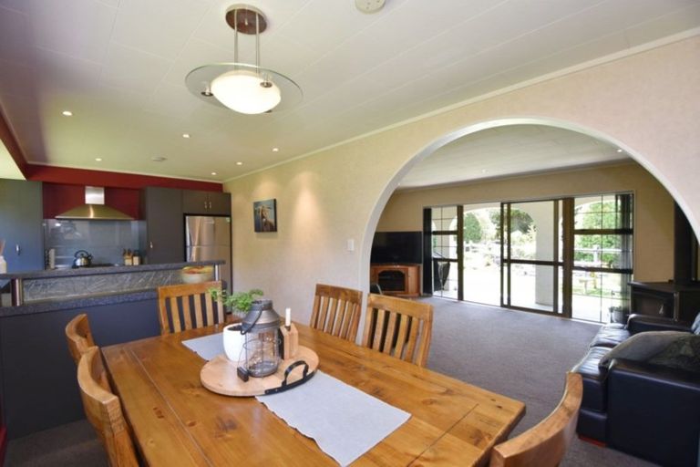 Photo of property in 44 Watt Road, Otatara, Invercargill, 9879