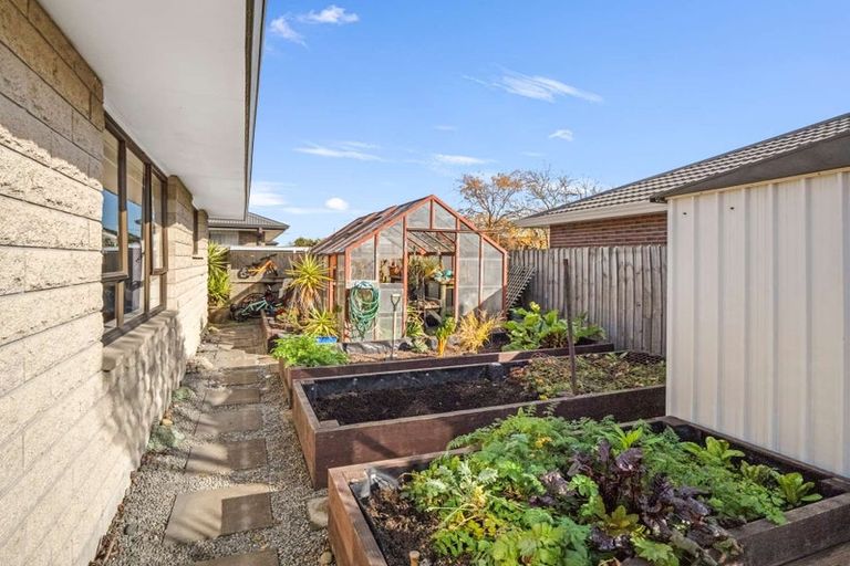 Photo of property in 4/51 Neill Street, Hornby, Christchurch, 8042