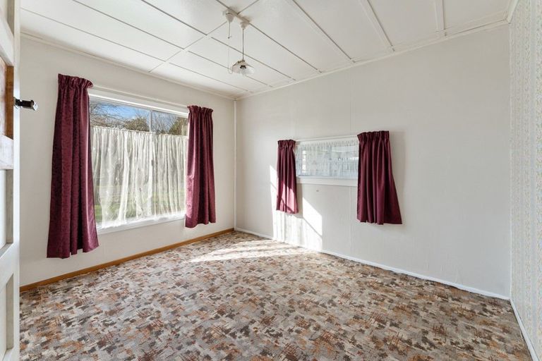 Photo of property in 8 Pungarehu Road, Pungarehu, Opunake, 4685