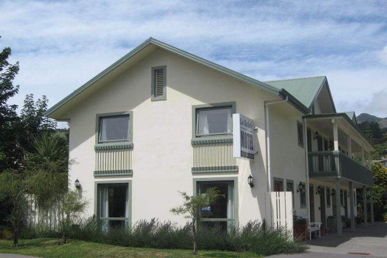 Photo of property in 15 Rue Lavaud, Akaroa, 7520