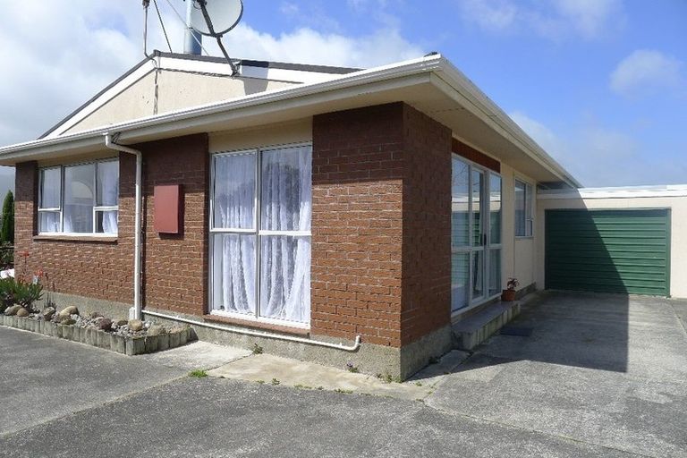 Photo of property in 1/17 Anaru Street, Raumati Beach, Paraparaumu, 5032